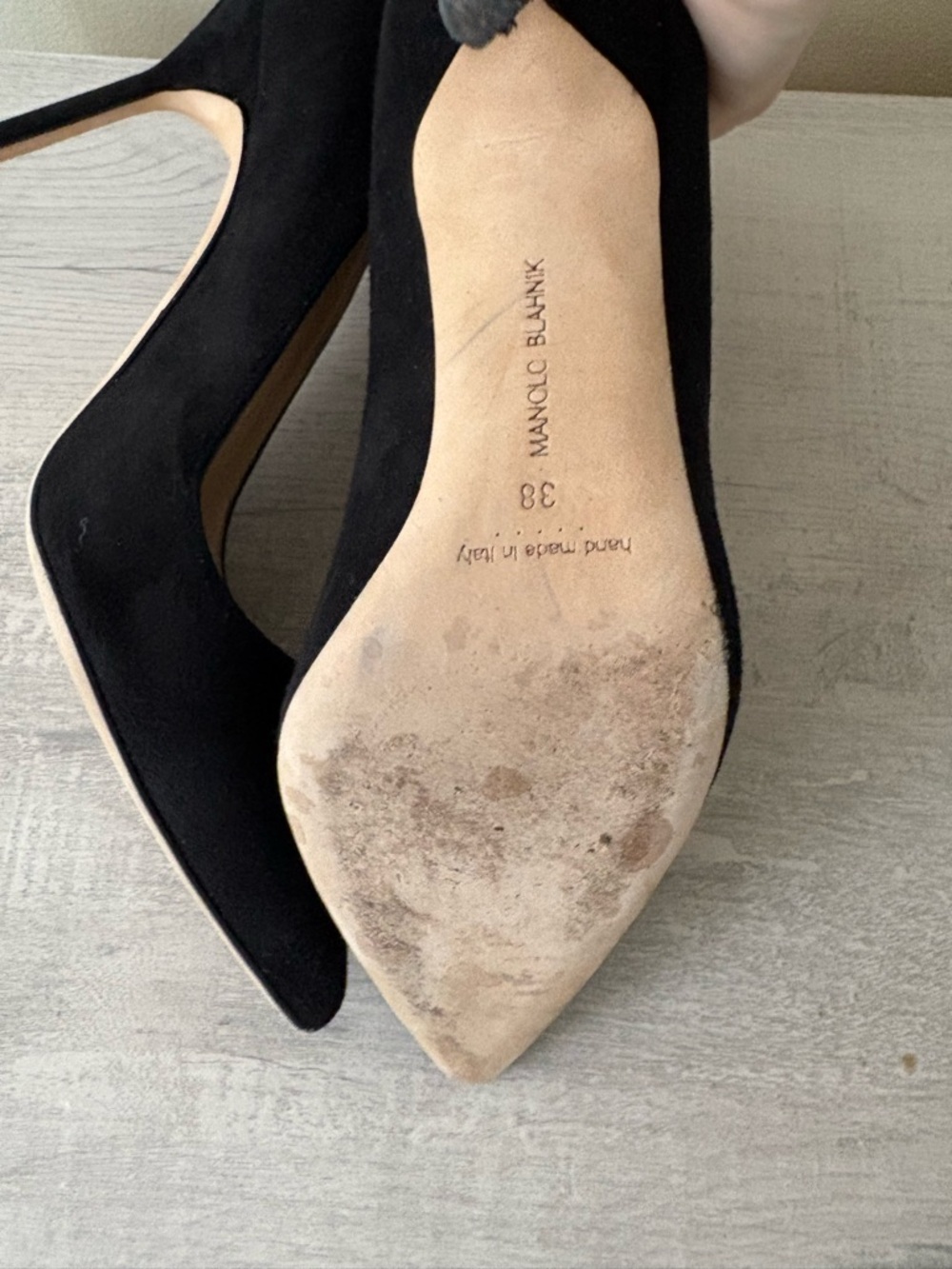 Manolo Blahnik Black Suede Pointed-Toe Stiletto Pumps - Picture 4 of 4